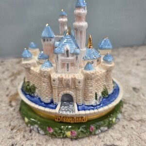 Disney Disneyland Sleeping Beauty Castle Tinker Bell Hinged Ceramic Trinket Box